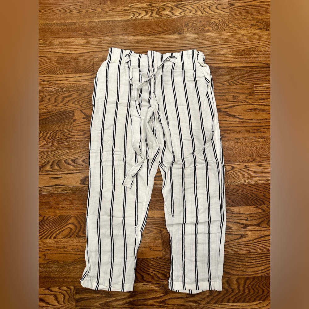 NWOT Mango White and Black Striped Pants
